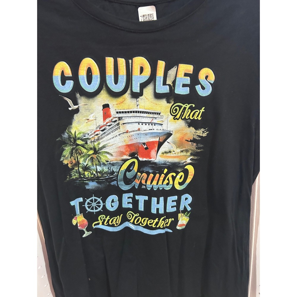 Gildan Softstyle Couples That Cruise Together Stay Together Graphic T Shirt
